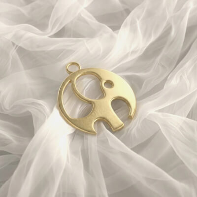 Minimalistic Elephant "Cutout Circle Pendant"