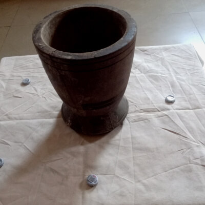 Traditional West African Wooden Mortar - Photoscanned PBR