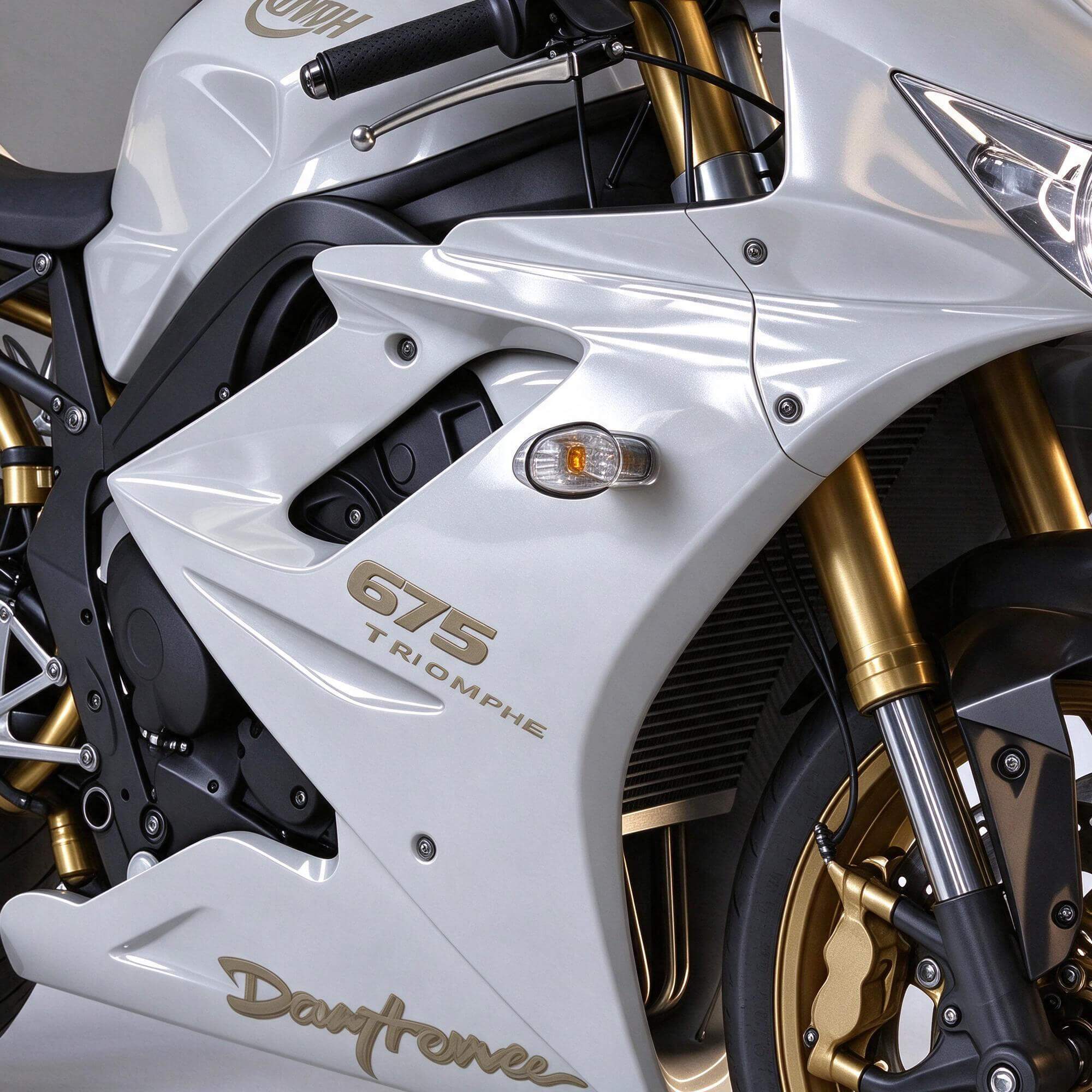 White Triumph Daytona 675 Sport Motorcycle 3D Model 3D Model